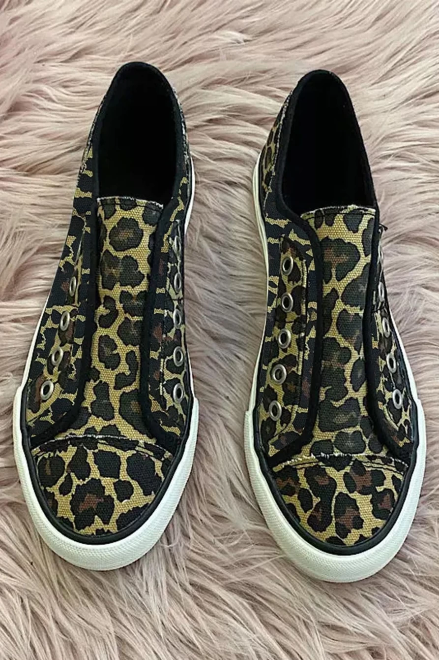 Women's Shewin Leopard Print Slip-On Round Toe Canvas Sneakers