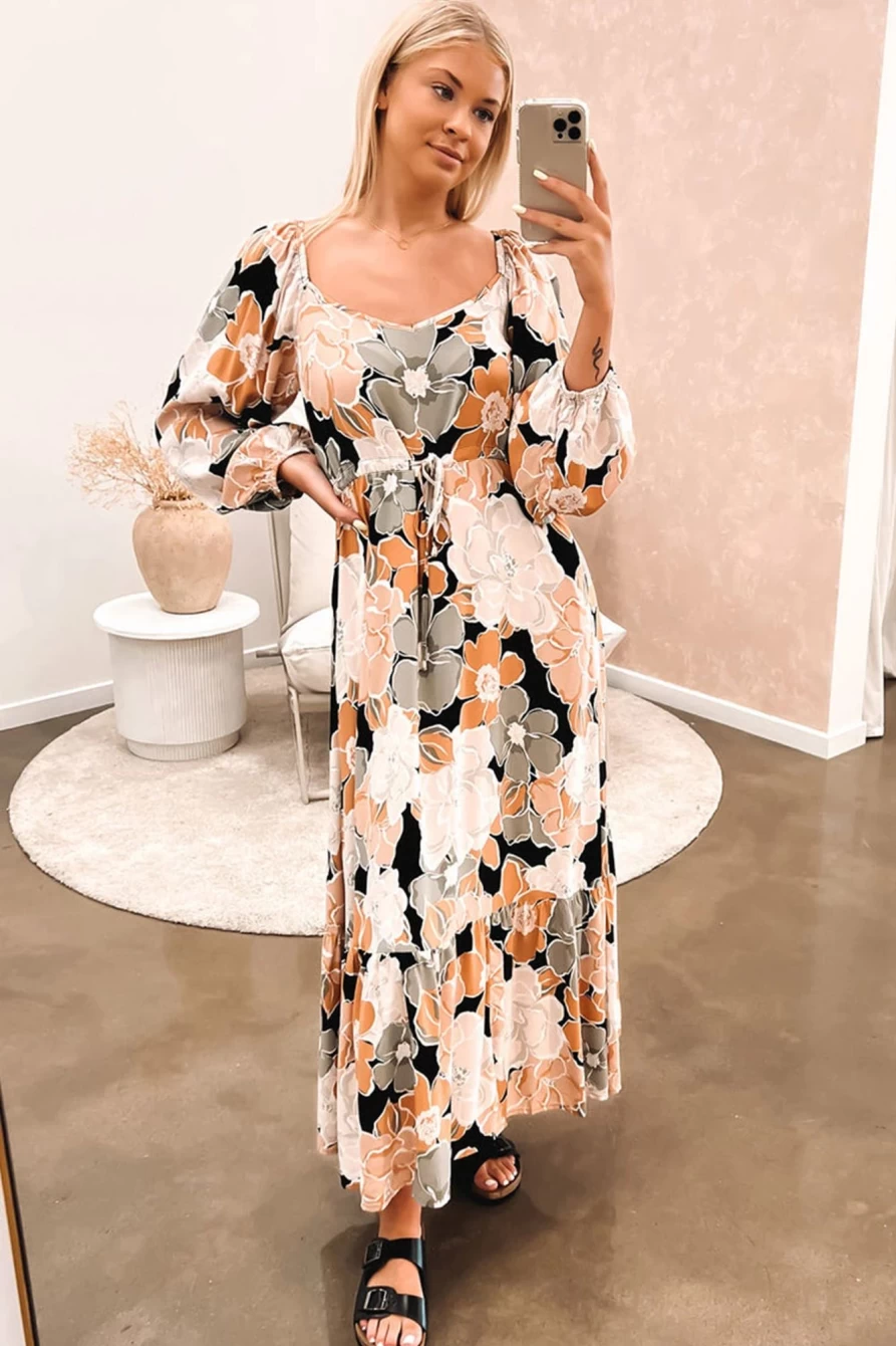 Shewin Women's Sheepskin Floral Print Maxi Dress with Drawstring Waist & Puff Sleeves
