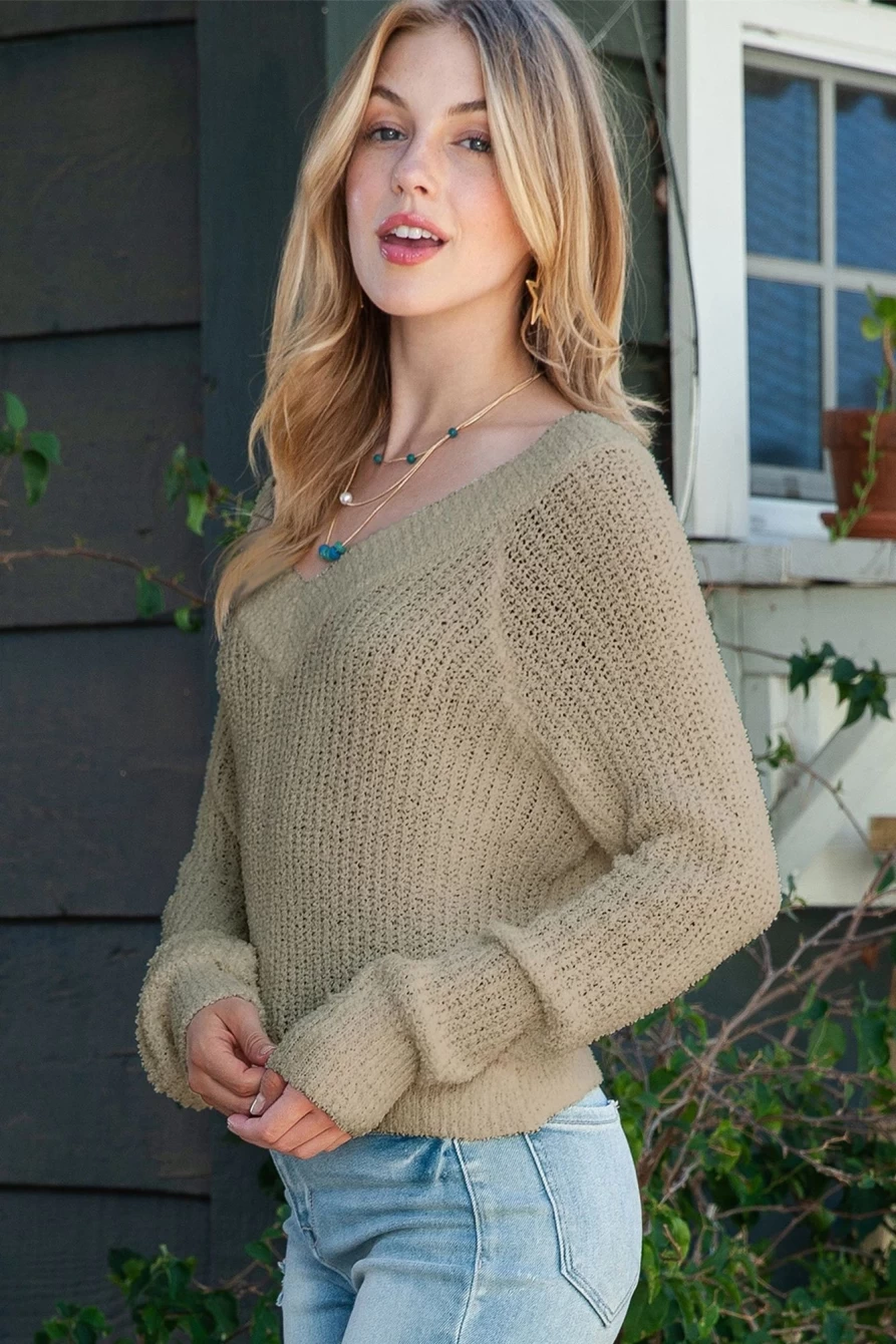 Shewin Women's Apricot Casual V-Neck Pullover Sweater