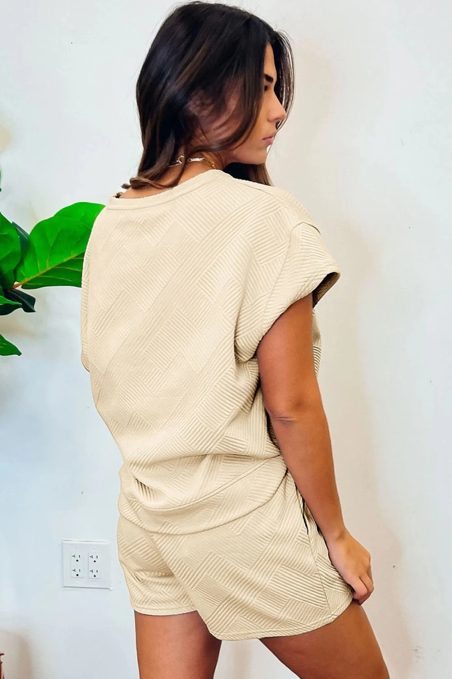 2Pcs Shewin Women's Apricot Solid Textured Drawstring Shorts Set