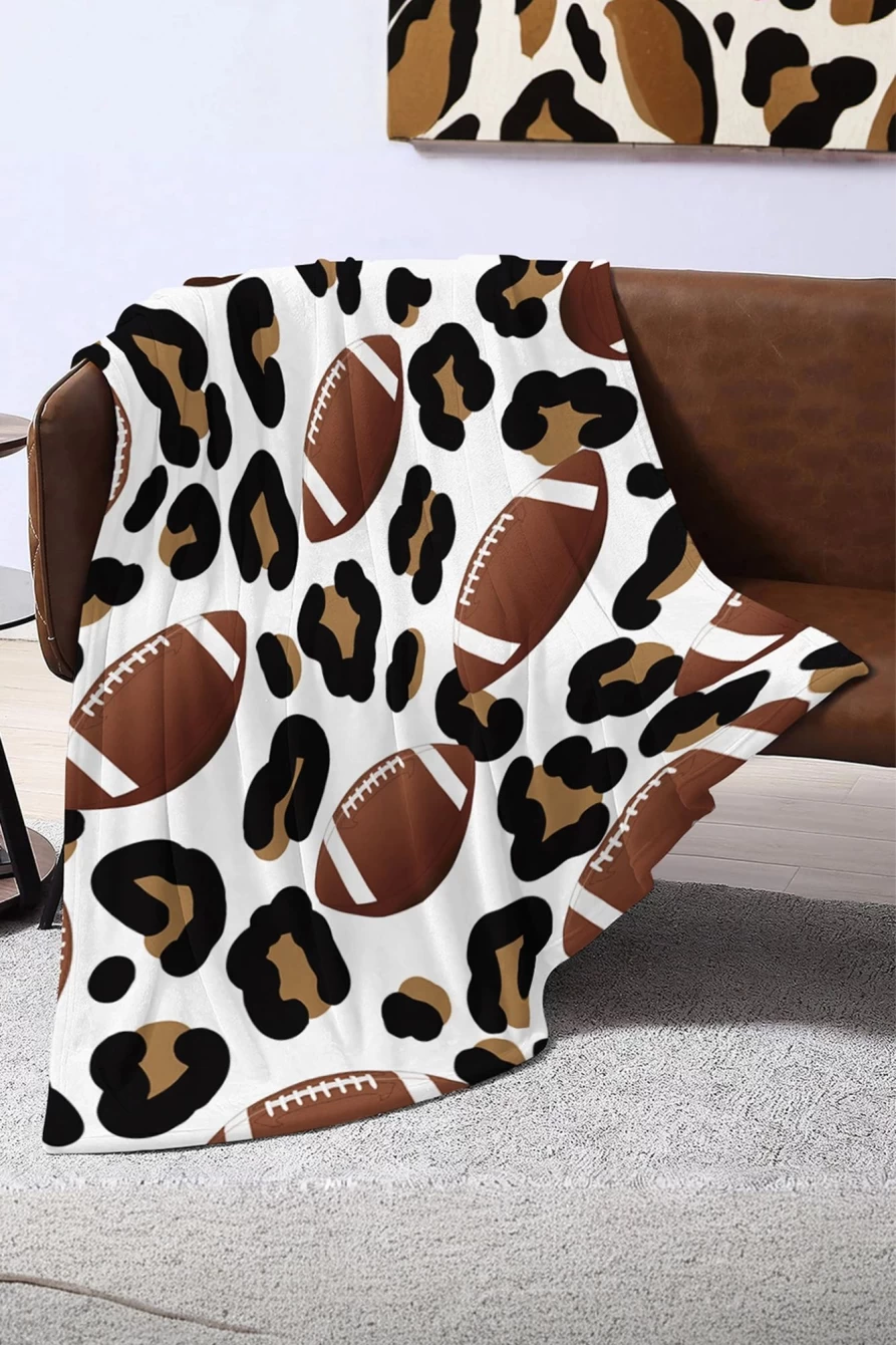 Shewin Women's White Leopard & Rugby Print Flannel Blanket - 130x150cm Cozy Plaid Throw
