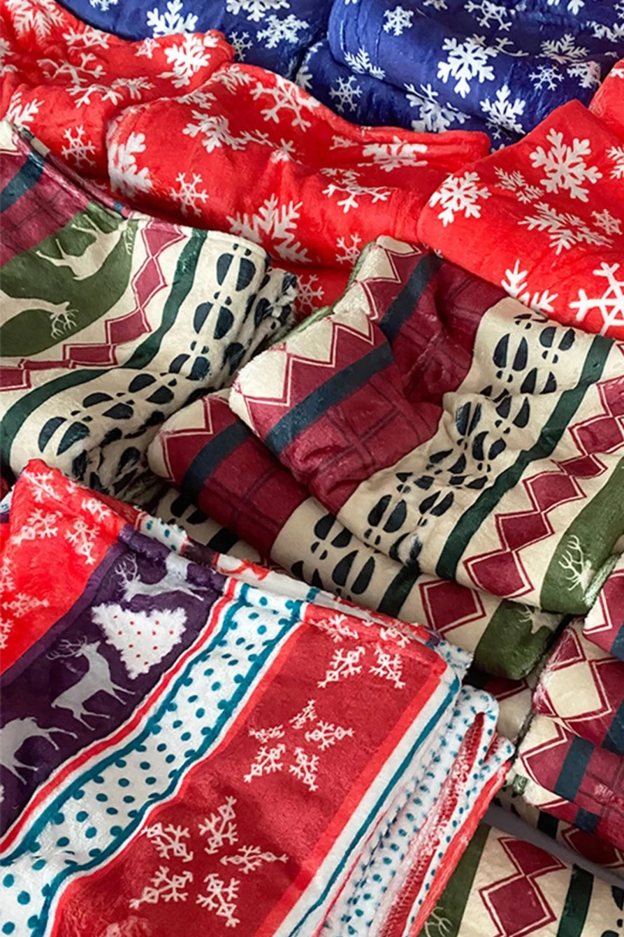 "Shewin Red Christmas Elk Print Reversible Sherpa Fleece Blanket for Women - Cozy Holiday Throw"
