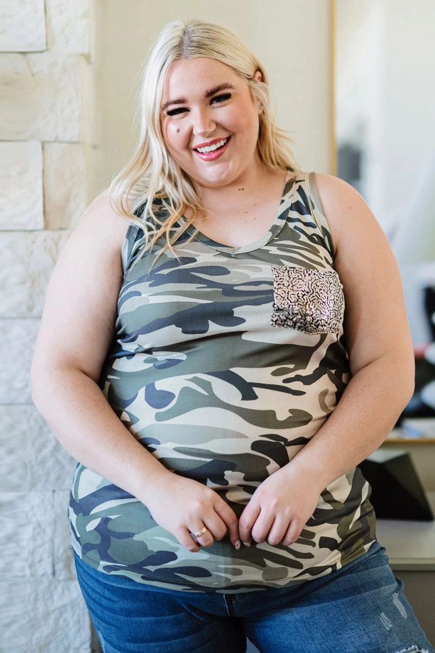 Shewin Women's Green Sequin Pocket Camouflage Plus Size Tank Top