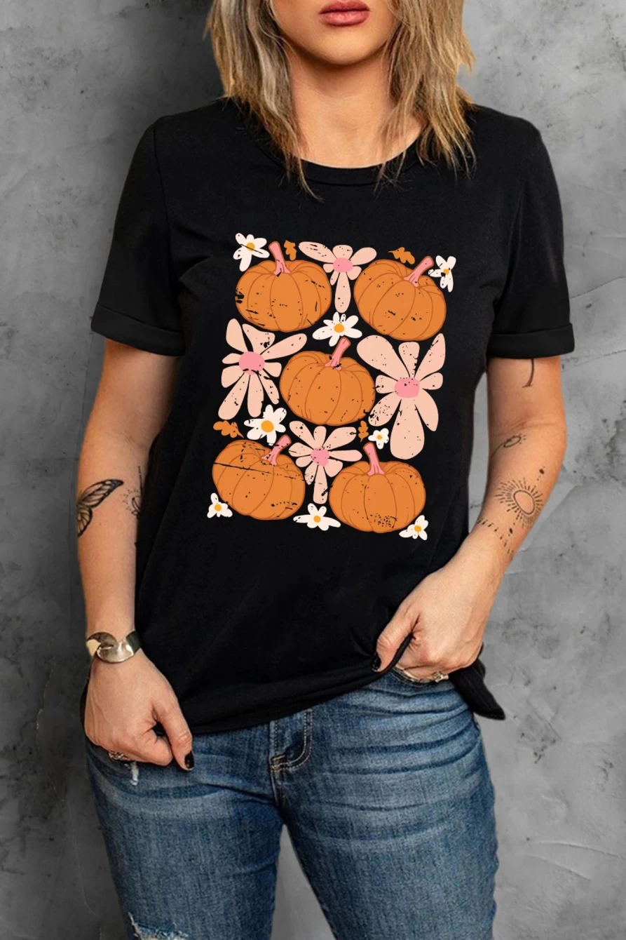 Shewin Women's Black Pumpkin Flower Square Graphic Tee