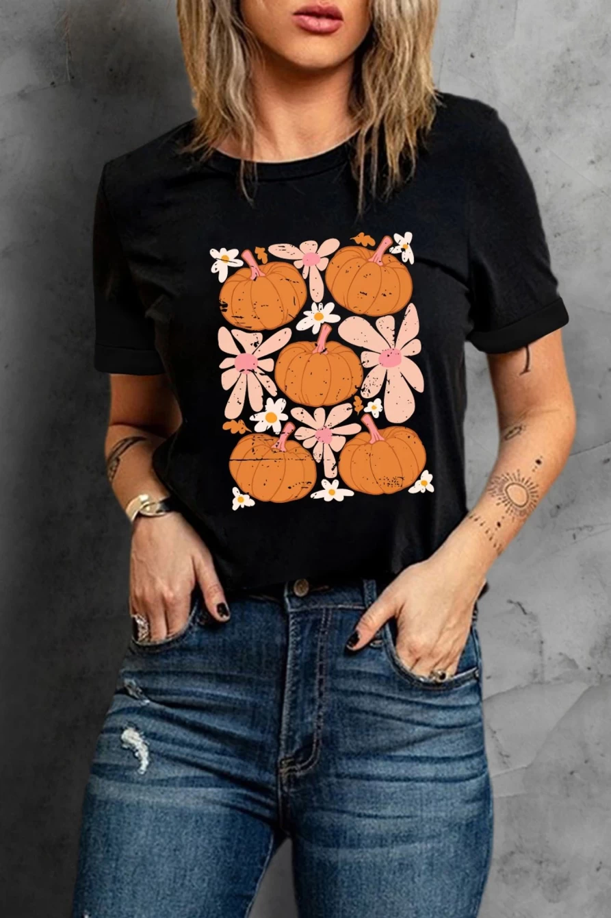 Shewin Women's Black Pumpkin Flower Square Graphic Tee