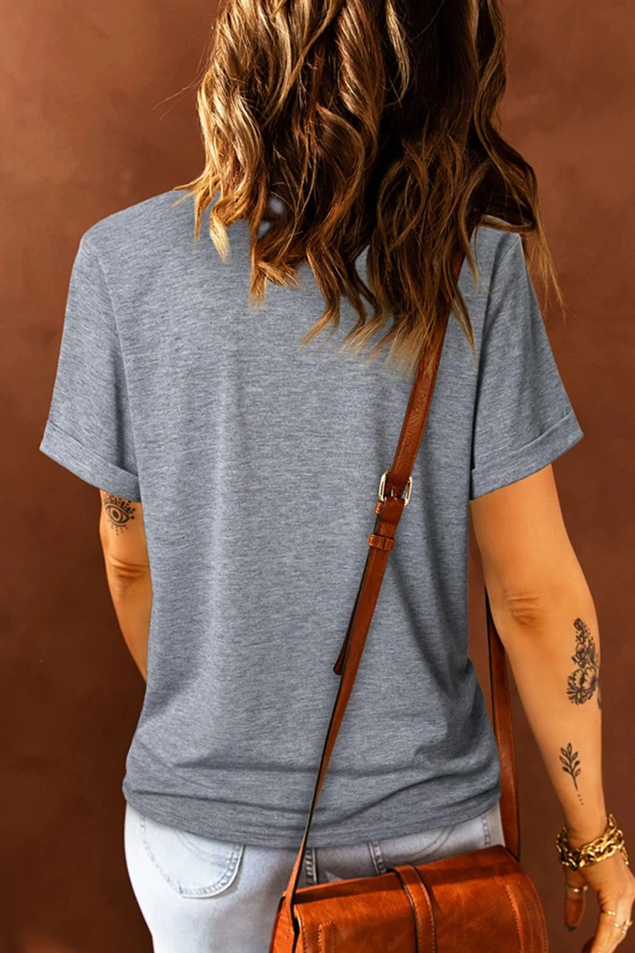 "Women's Gray Graphic Tee - 'Everyone Was Thinking It' Letter Print Top by Shewin"