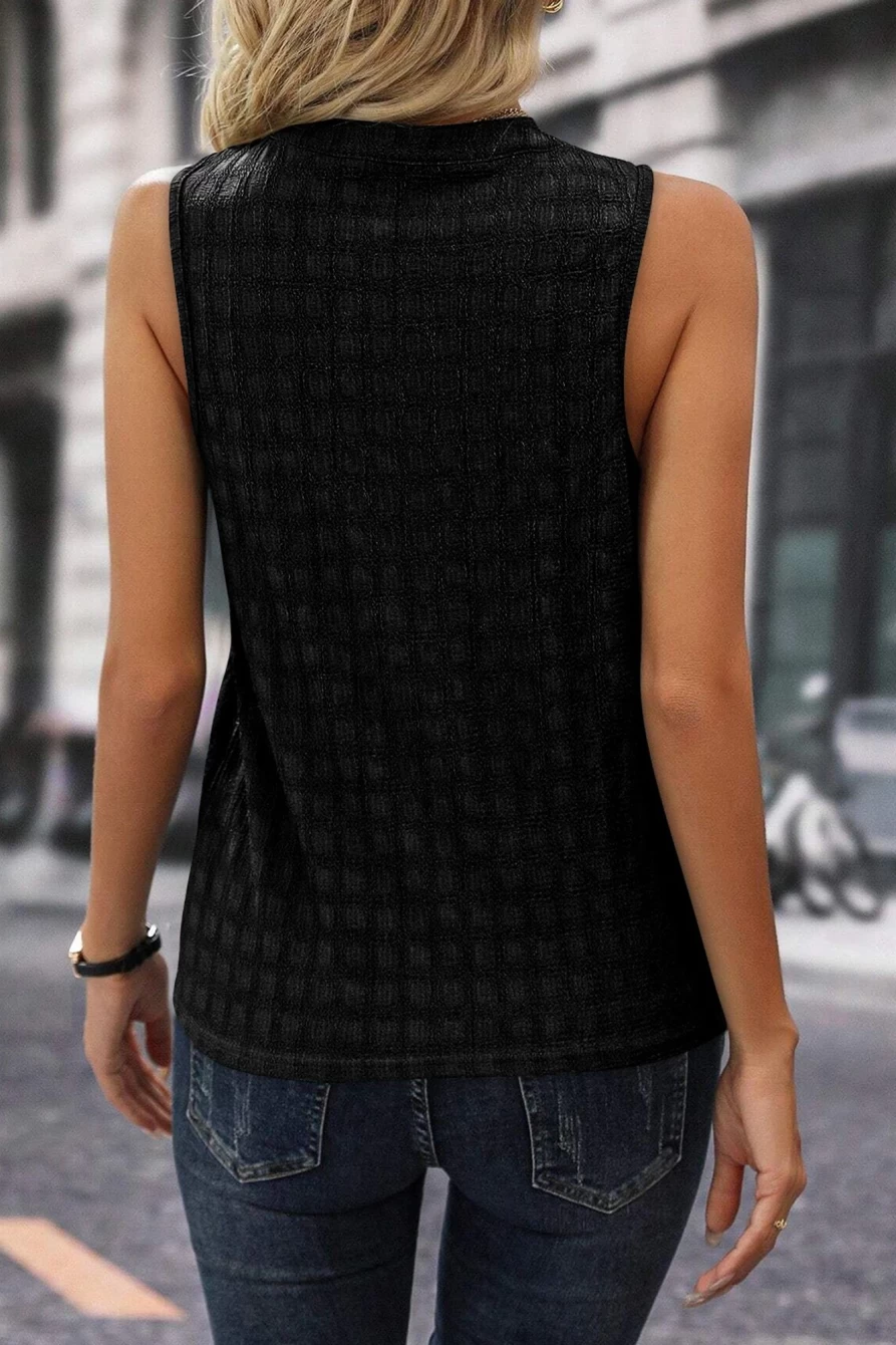 Shewin Women's Black Textured Split V-Neck Sleeveless Top