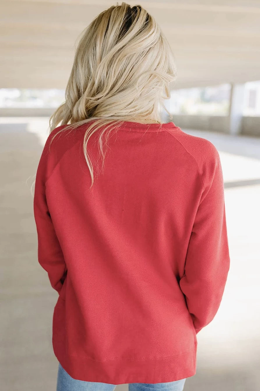 Women's Red Heart Glitter Chenille Patch Graphic Sweatshirt | Shewin