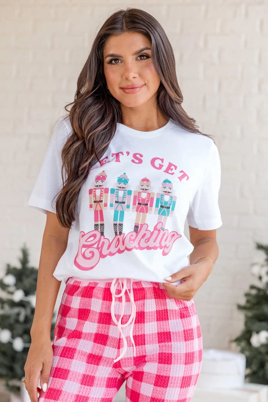 "SheWin Women's White Christmas 'Let's Get Cracking' Graphic Crewneck T-Shirt"