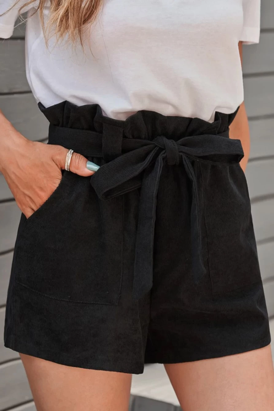 "SheWin Women's Black Casual Shorts with Pockets and Belt"
