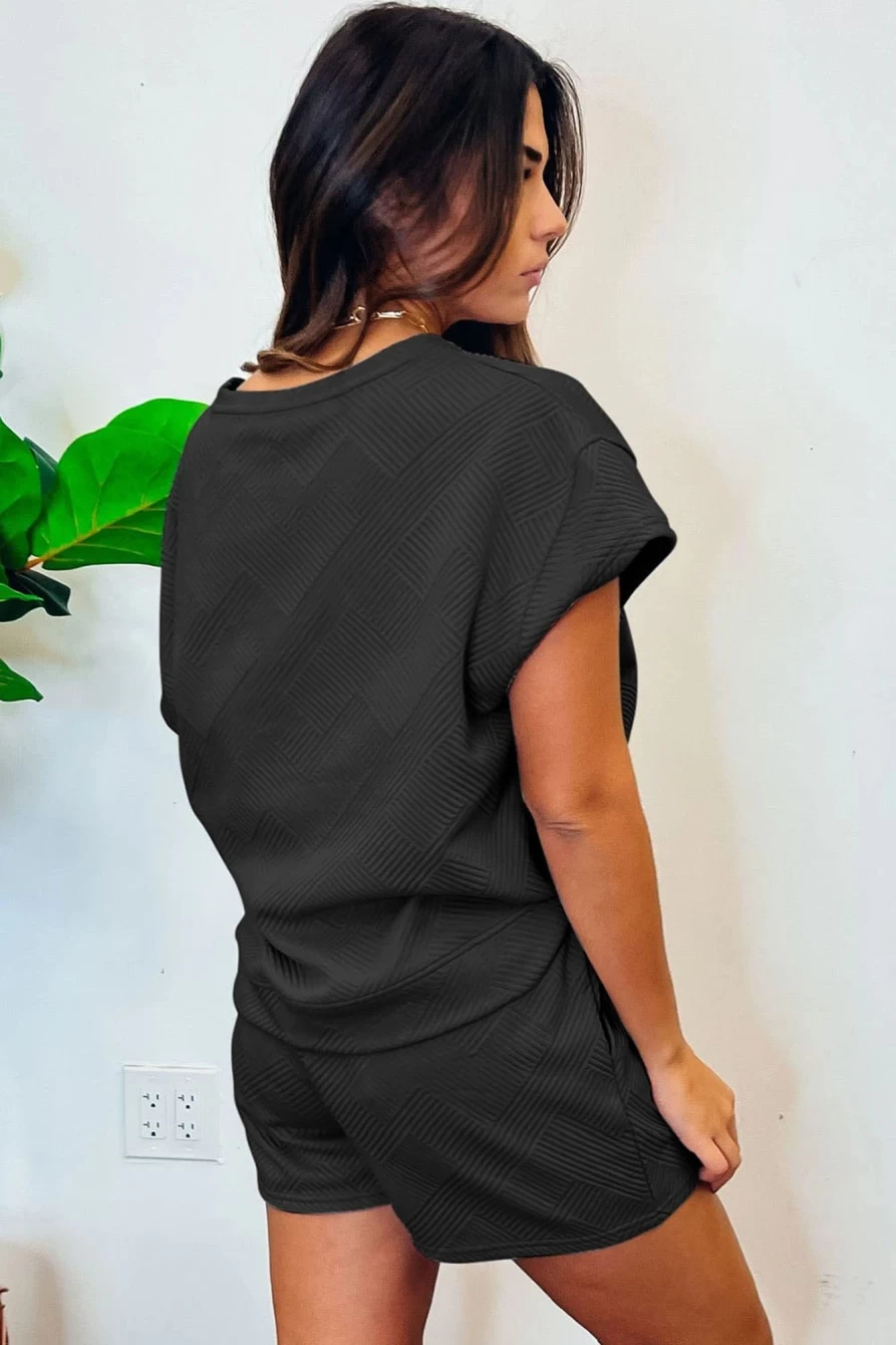 2Pcs Shewin Women's Black Solid Textured Drawstring Shorts Set