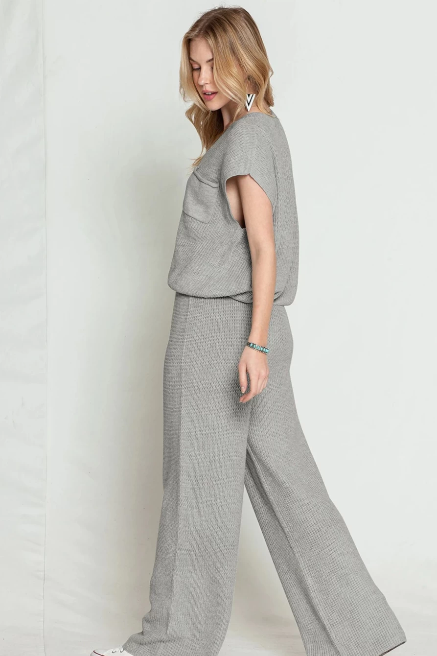 Shewin Women's Gray Knitted V-Neck Sweater & Wide Leg Pants Set