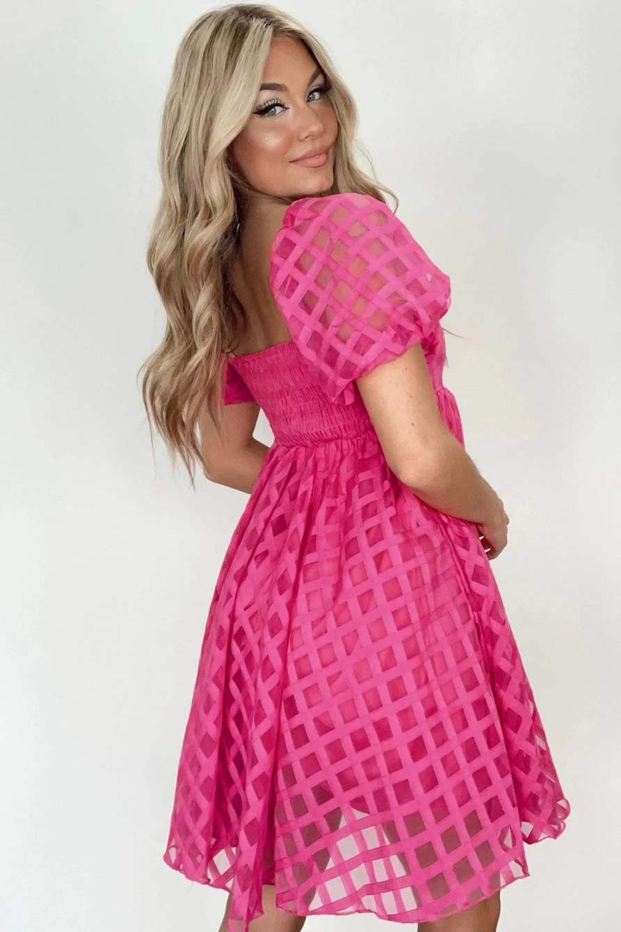 Shewin Women's Strawberry Pink Checkered Puff Sleeve Babydoll Dress