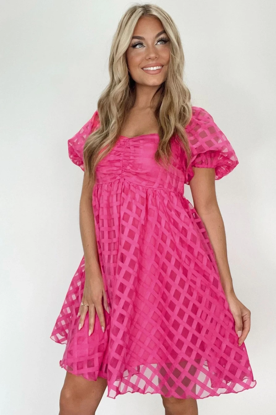 Shewin Women's Strawberry Pink Checkered Puff Sleeve Babydoll Dress