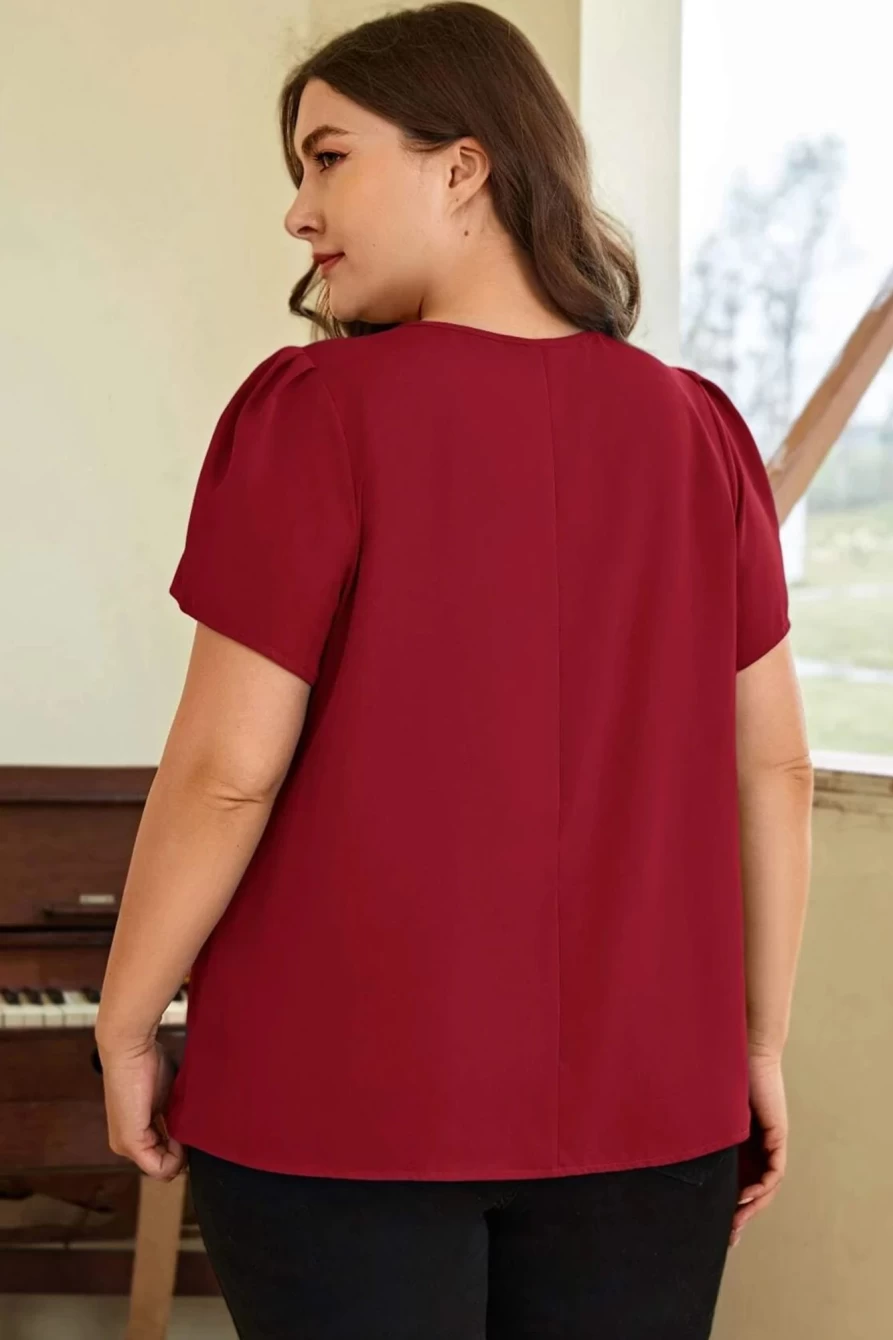 Shewin Women's Plus Size Red Dahlia Keyhole Pleated Crew Neck T-Shirt