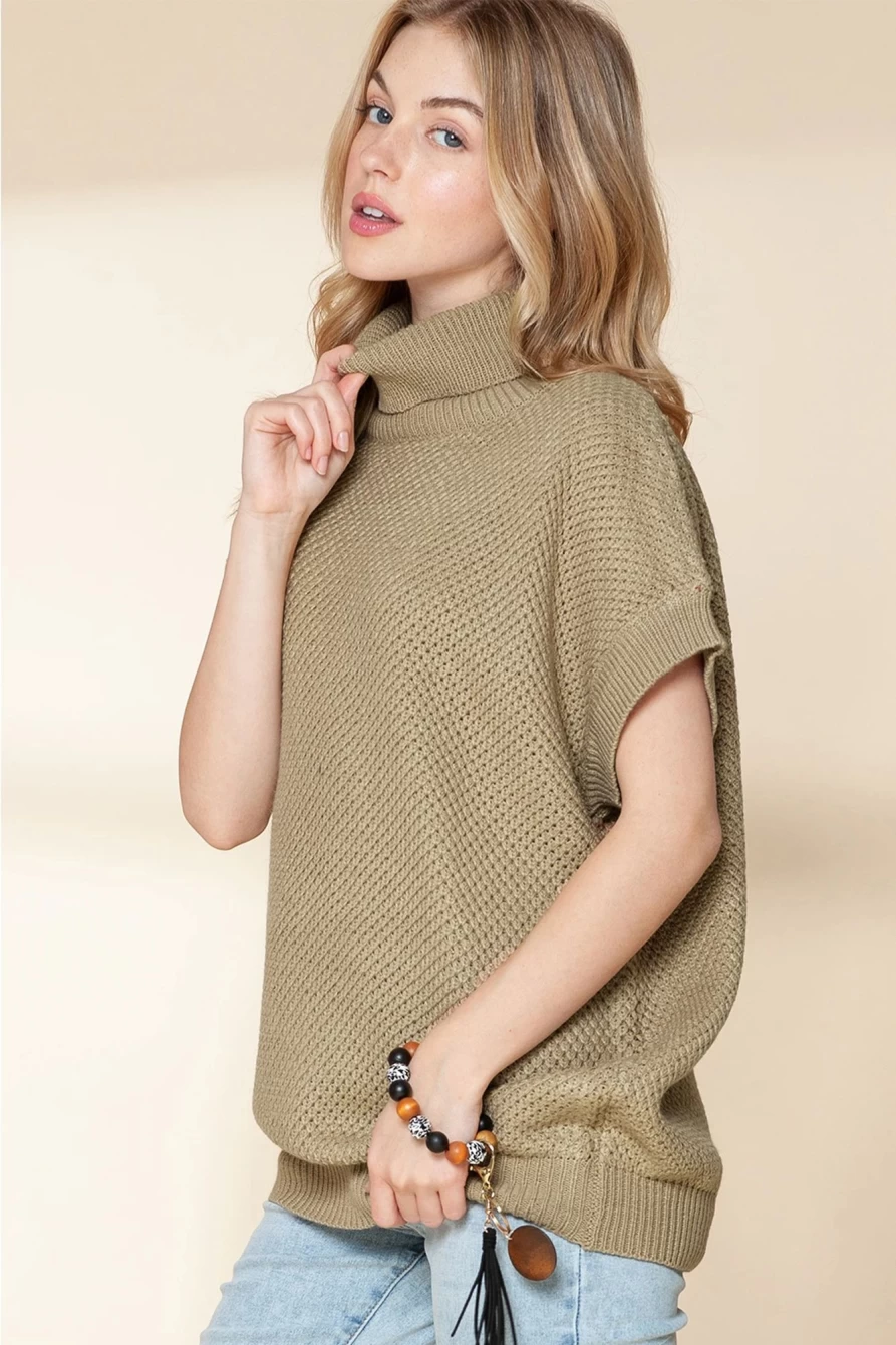 Shewin Women's Pale Khaki Ribbed Textured Short Sleeve Turtleneck Sweater