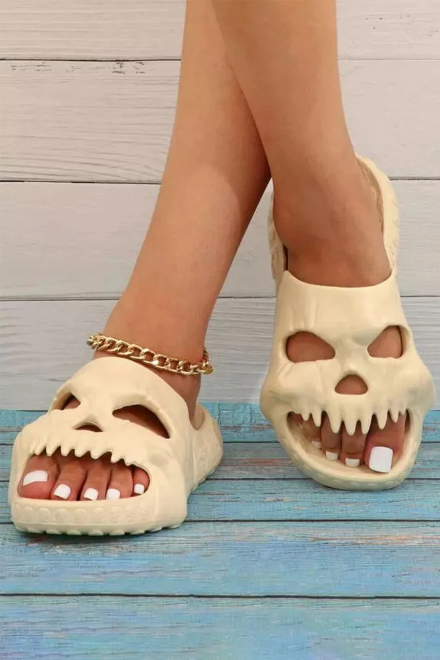 Shewin Women's Beige Halloween Skull Open-Toe Non-Slip Slippers for Spooky Comfort