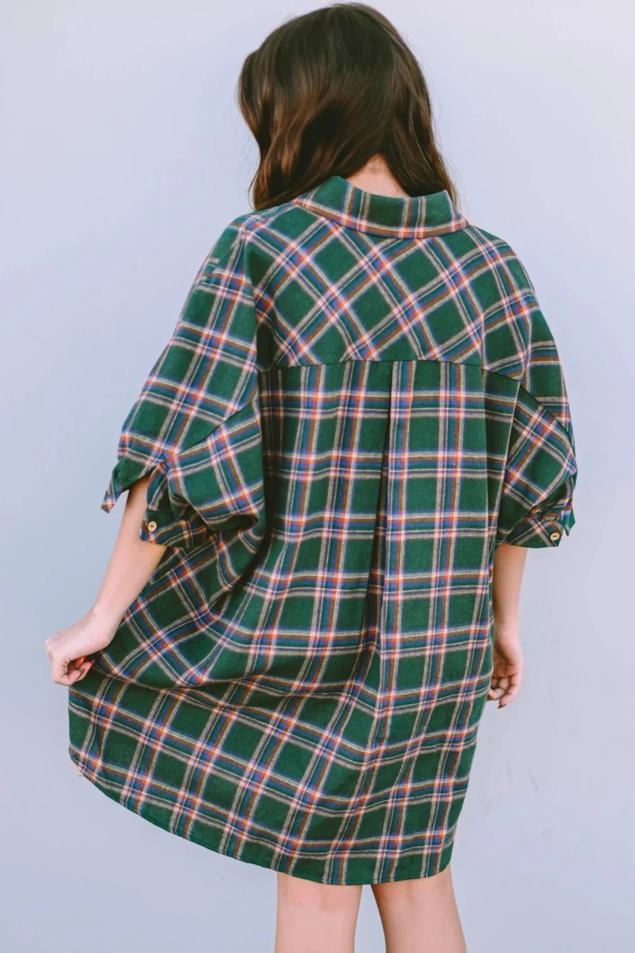 Shewin Women's Green Plaid Tunic Shirt with Half Sleeves and Chest Pocket