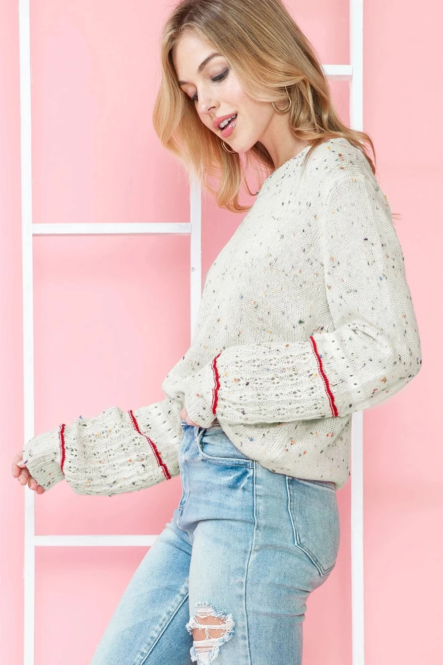 Shewin Women's White Colorblock Cutout Knit Sweater - Casual Pilling Detail Pullover