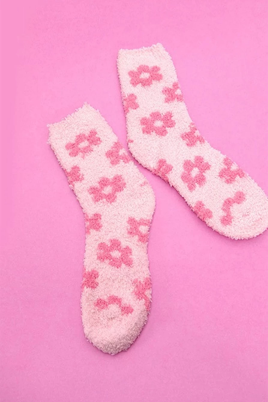 Shewin Women's Dark Pink Coral Velvet Socks with Floral Design - Soft & Cozy