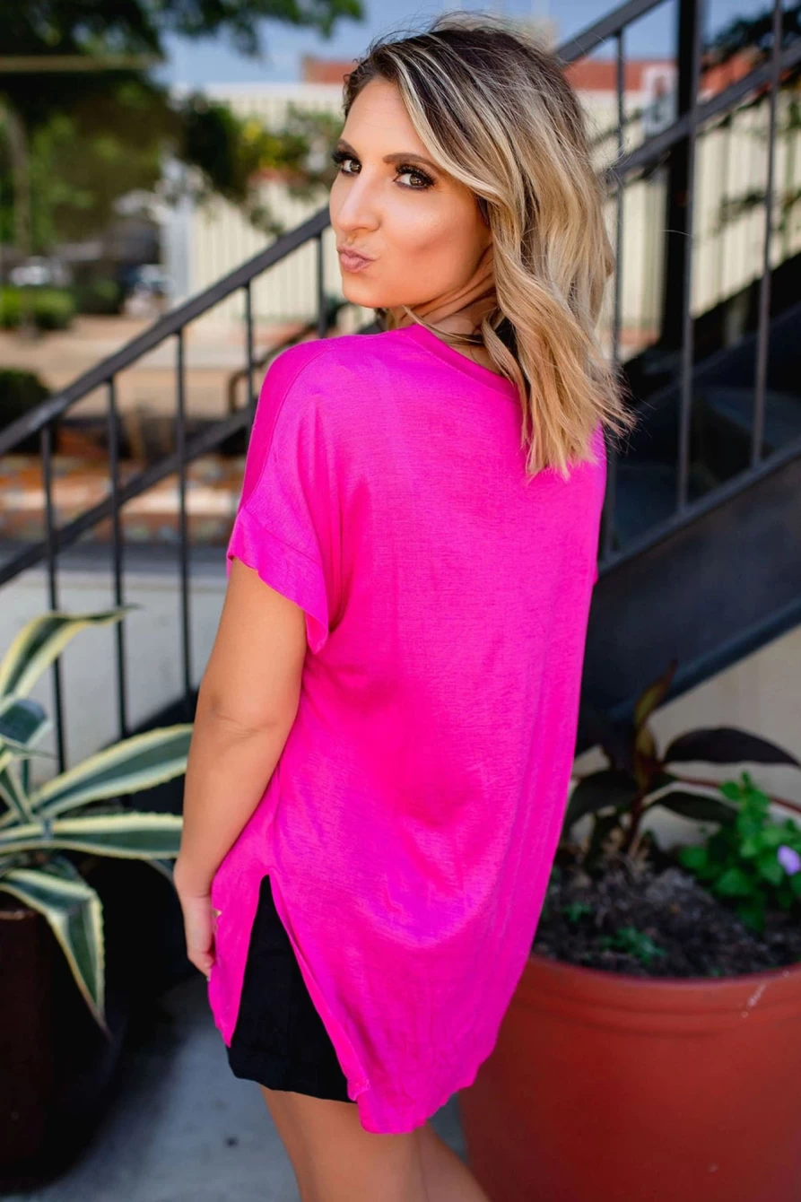 Shewin Women's Rose V-Neck Loose T-Shirt with Shiny Lightning Print