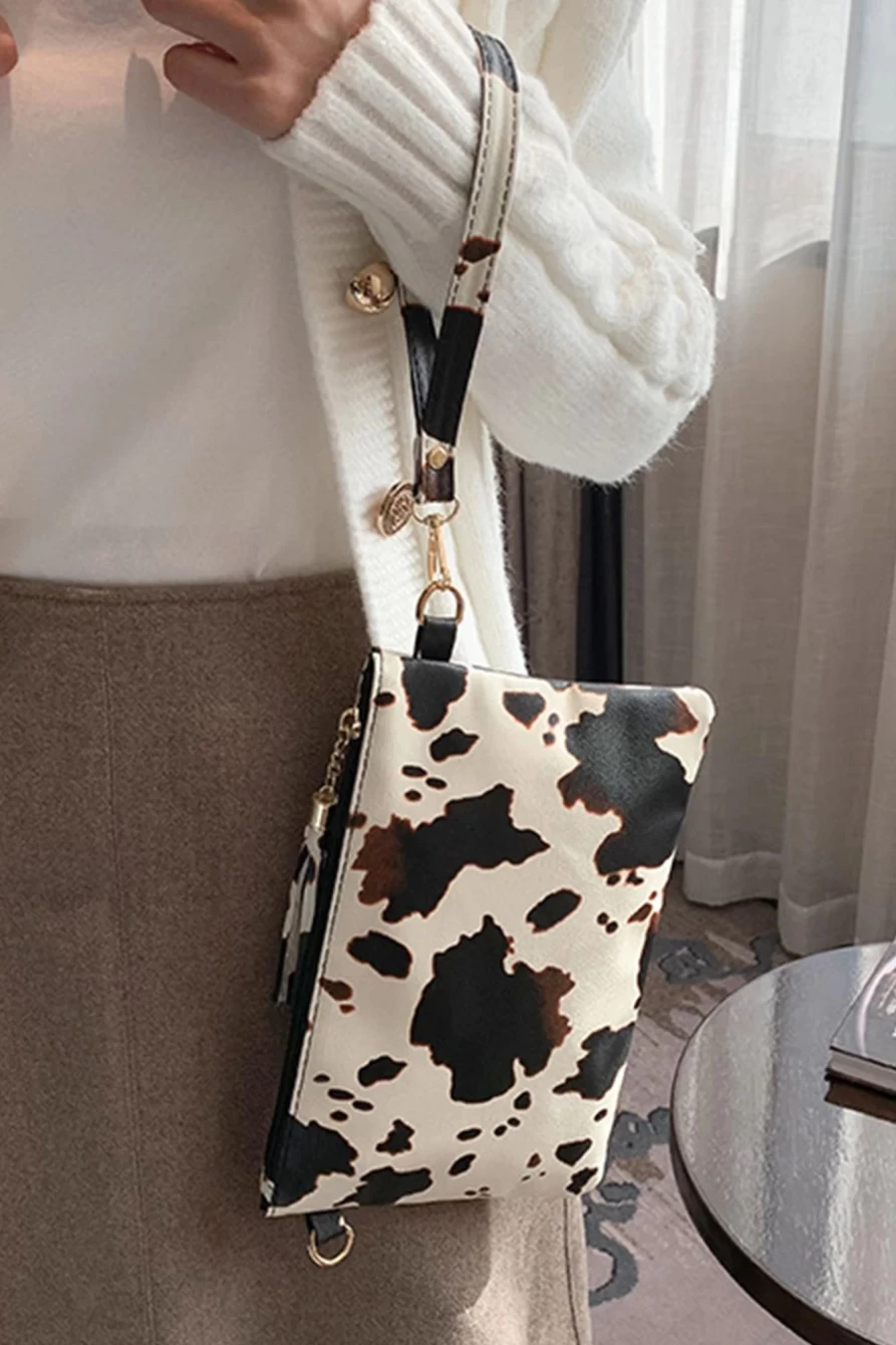 Shewin Women's White Leopard Print Zippered Wristlet Wallet