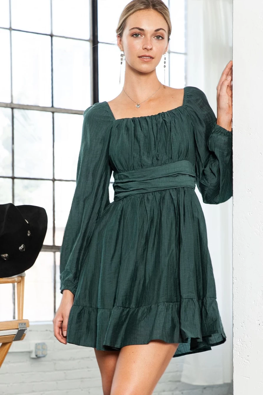 Shewin Women's Green Solid Color Flounce Hem A-Line Square Neck Dress