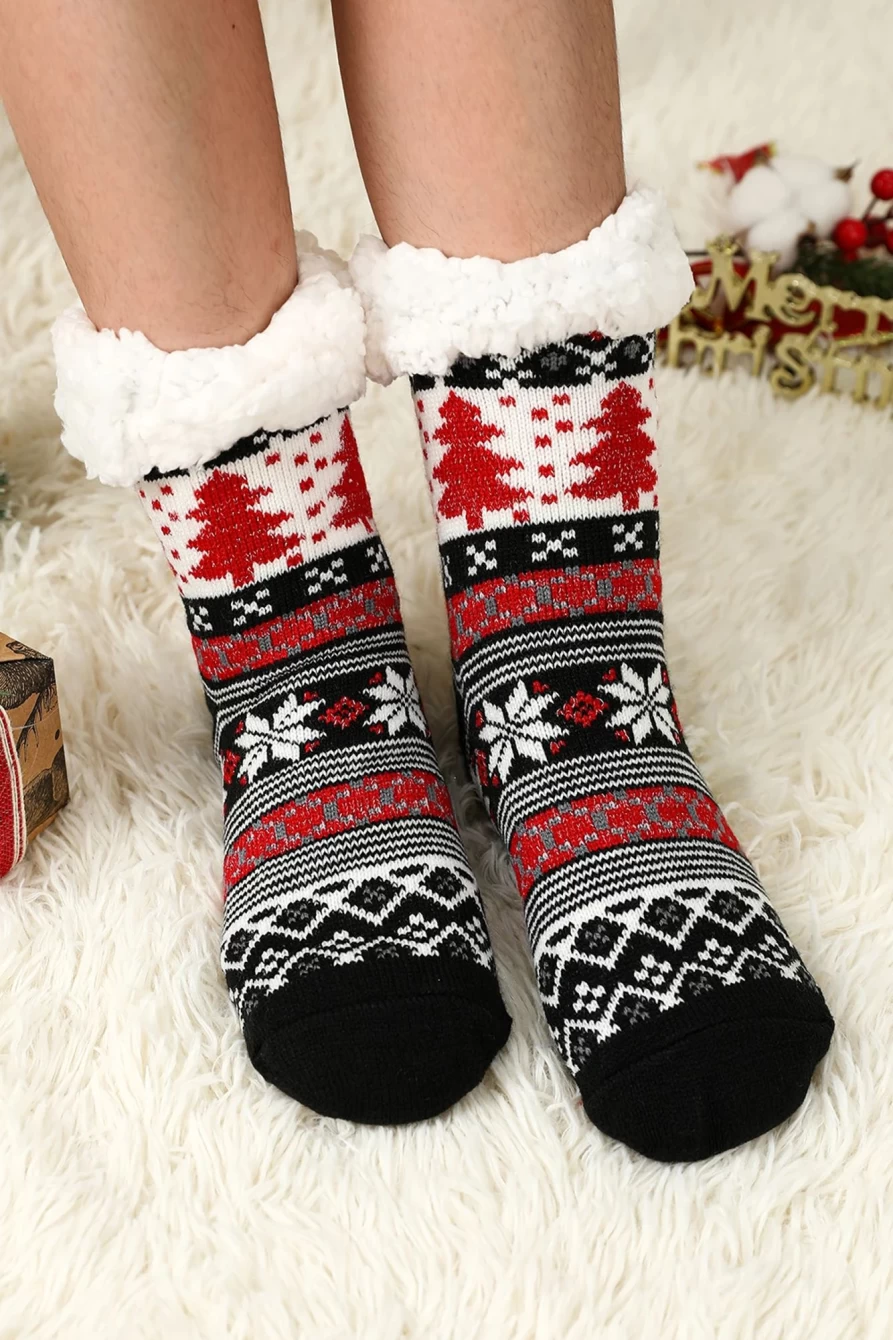 Shewin Women's Black Christmas Tree Pattern Thermal Socks for Winter Warmth