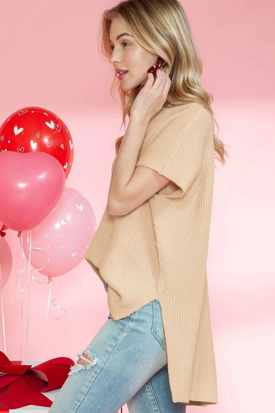 Shewin Women's Apricot Oversized Sweater with Side Slit & Short Sleeves