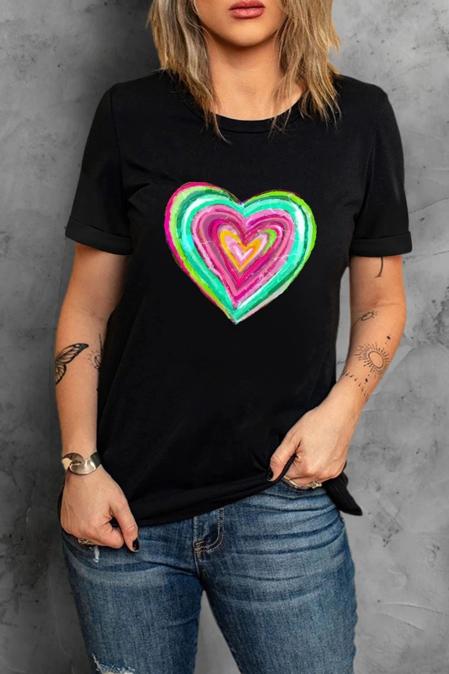 Shewin Women's Black Valentine Heart Print Graphic Tee - Romantic Crew Neck T-Shirt