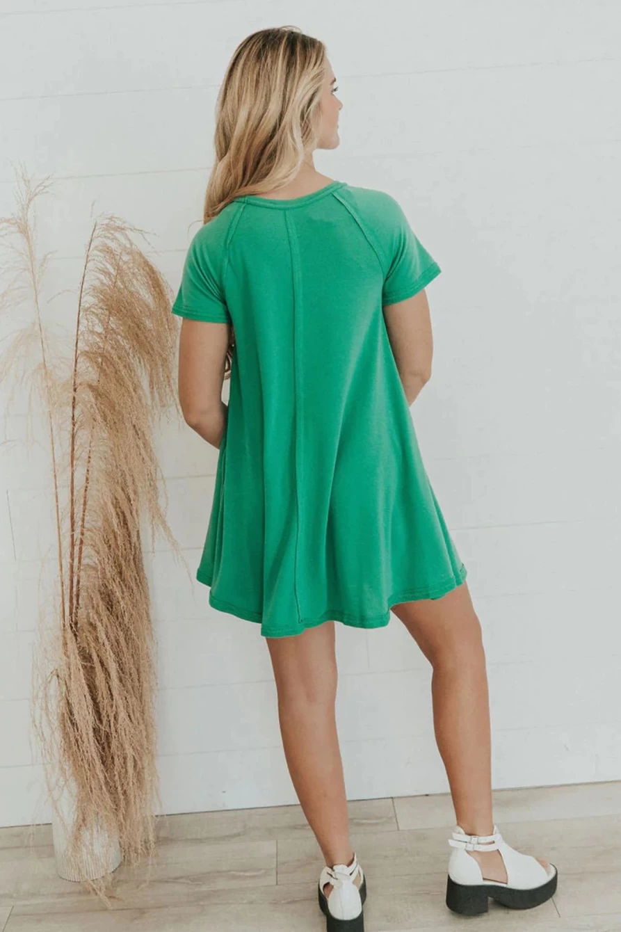Shewin Women's Bright Green Solid Color Center Seam Short Sleeve Mini Dress
