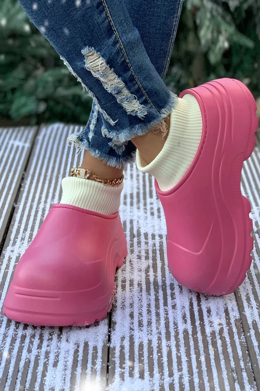 Shewin Women's Rose Red Waterproof Ankle Boots with Thick Sole & Patchwork Design
