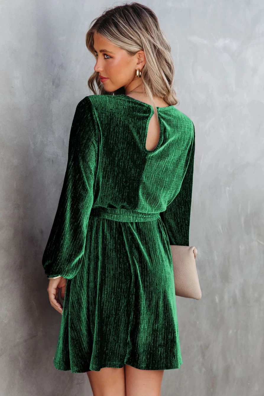 Shewin Women's Green Crinkle Velvet Mini Dress with Tie Waist & Puff Sleeves