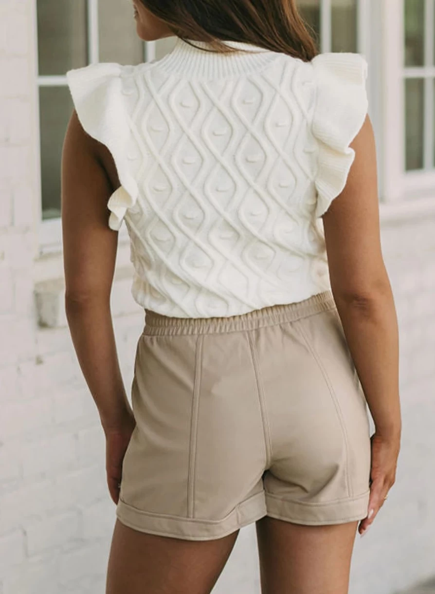 Shewin Women's White Casual Ruffled Knit Sweater Vest - Textured Design