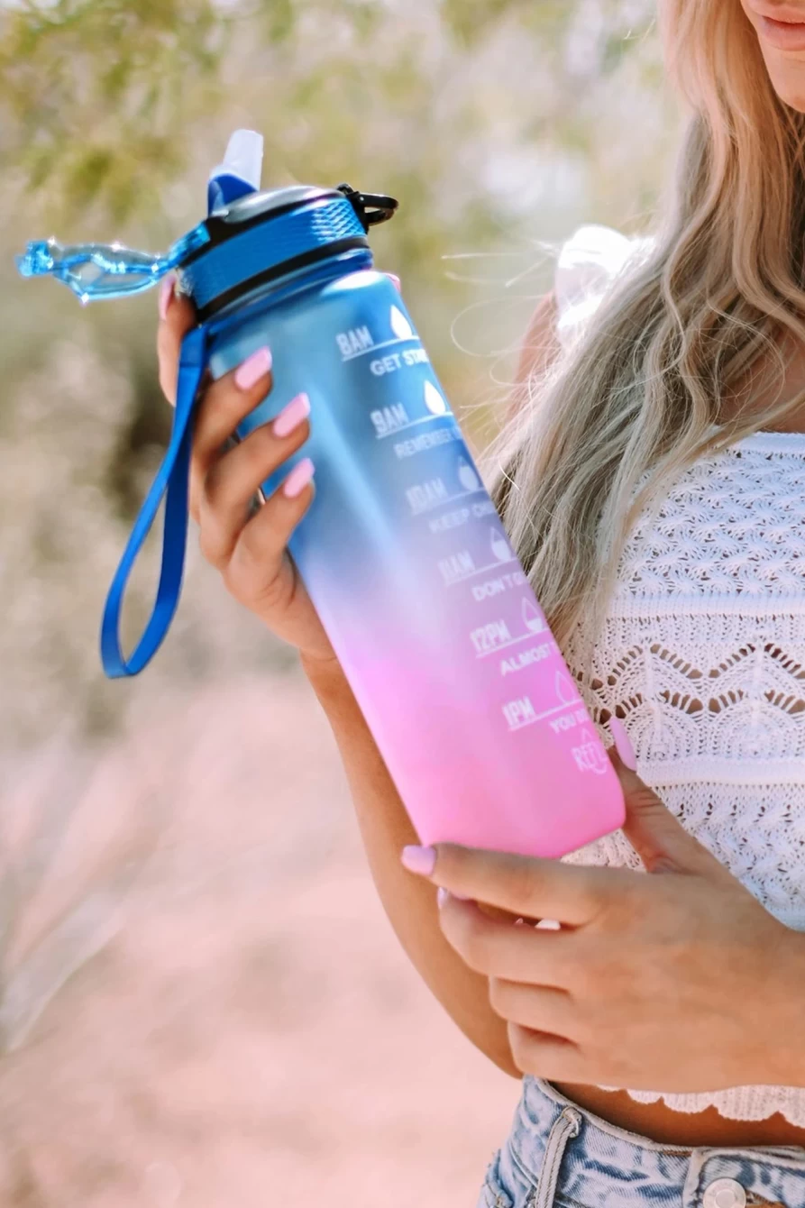 Shewin 1L Multicolor Gradient Water Bottle for Women - Outdoor Sports & Straw Lifting Rope Design
