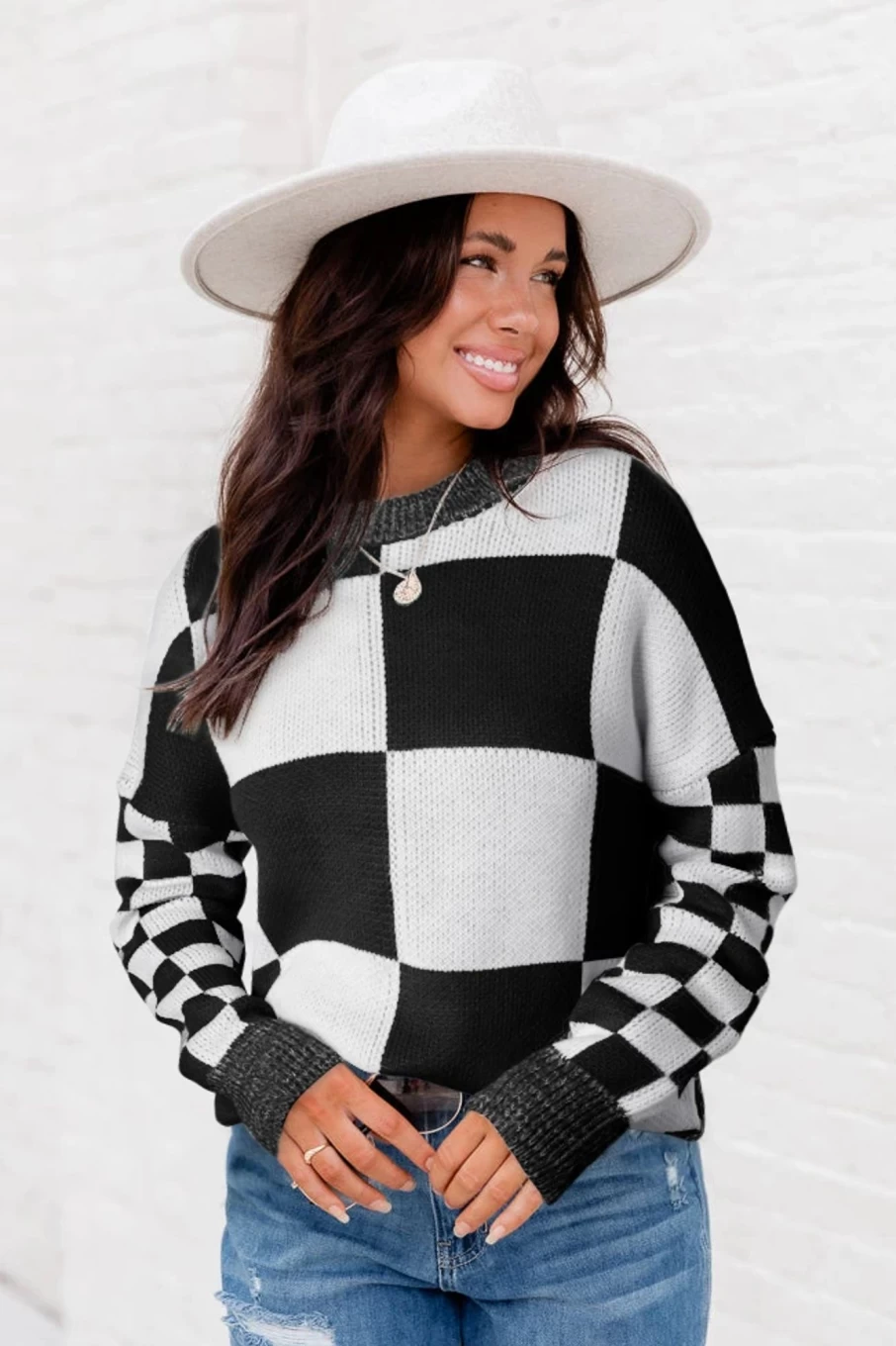 Shewin Women's Black Plaid Knitted Drop Shoulder Sweater