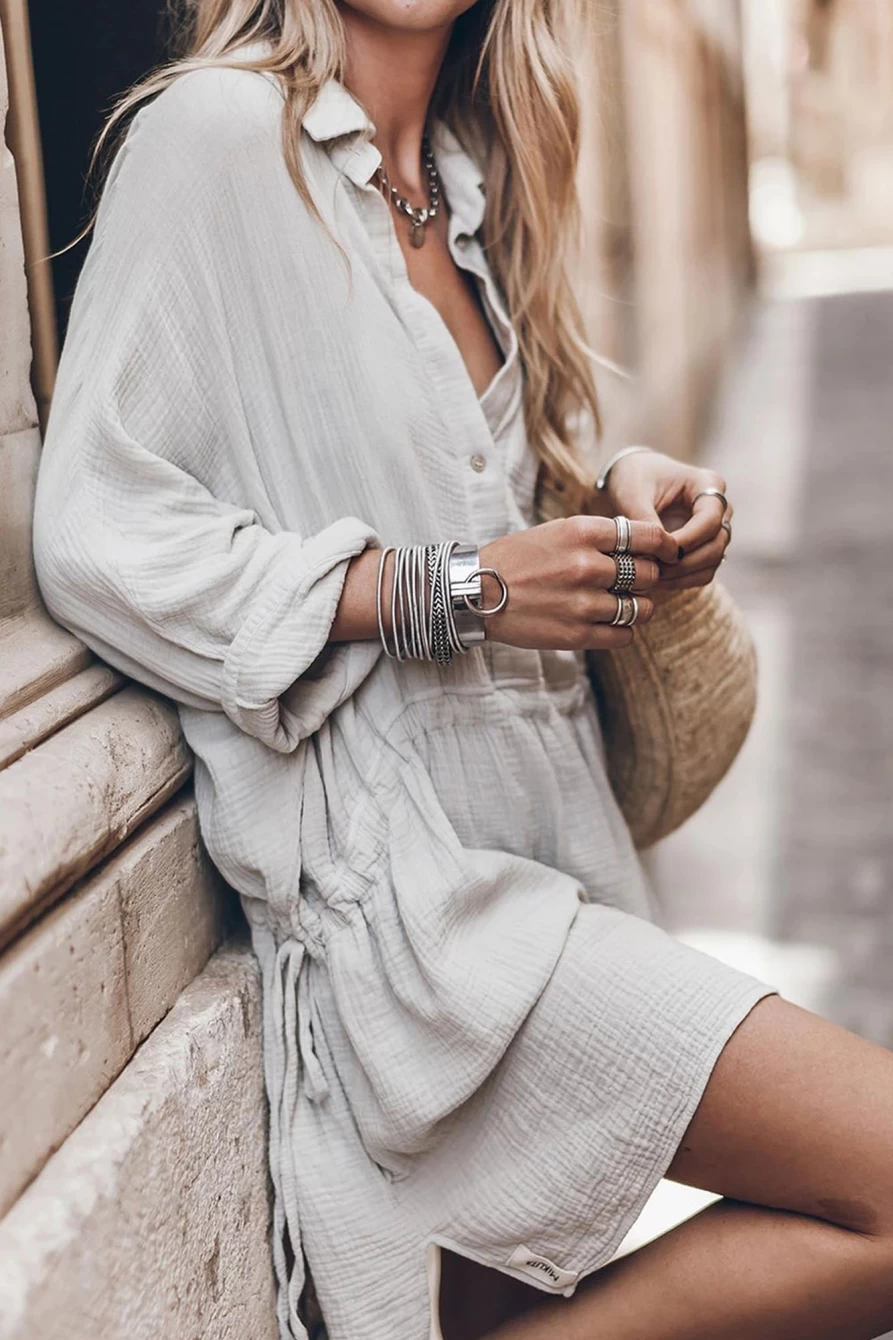 Women's Gray Textured Roll-Up Sleeve Buttoned Drawstring Dress by Shewin