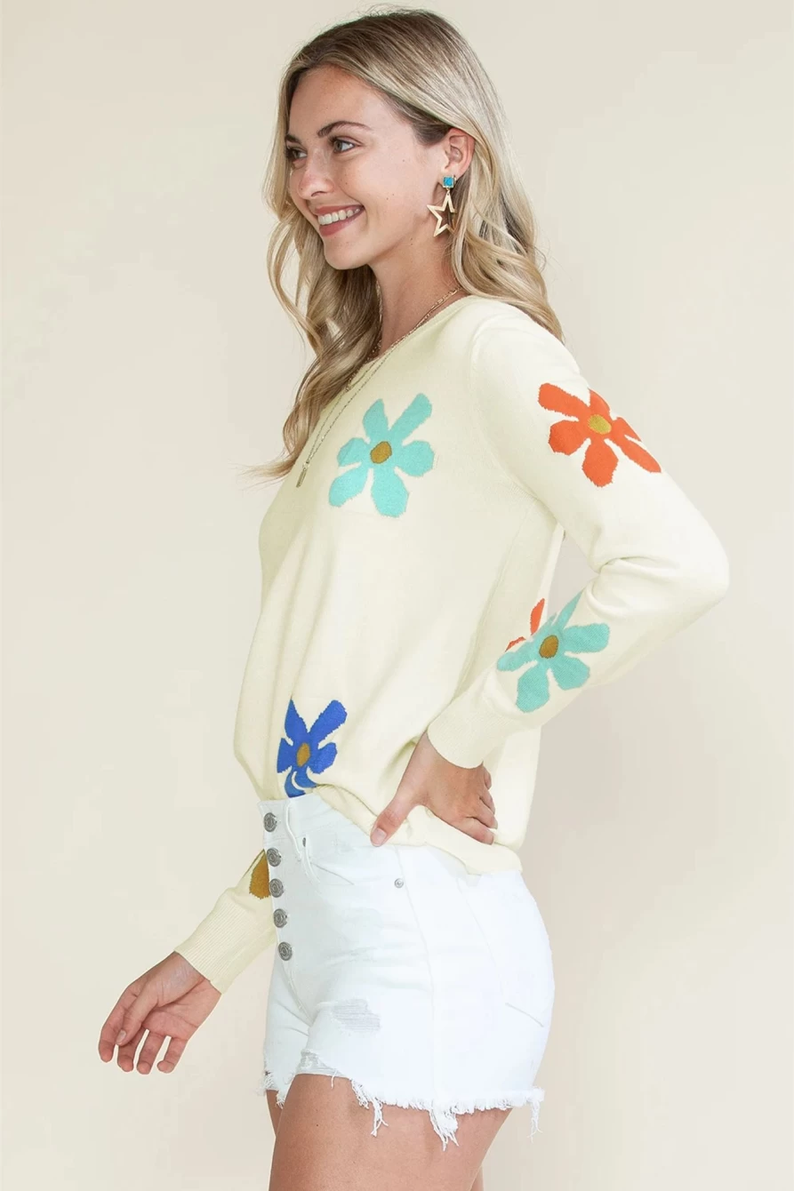 Shewin Women's White Sweet Floral Casual Round Neck Pullover Sweater
