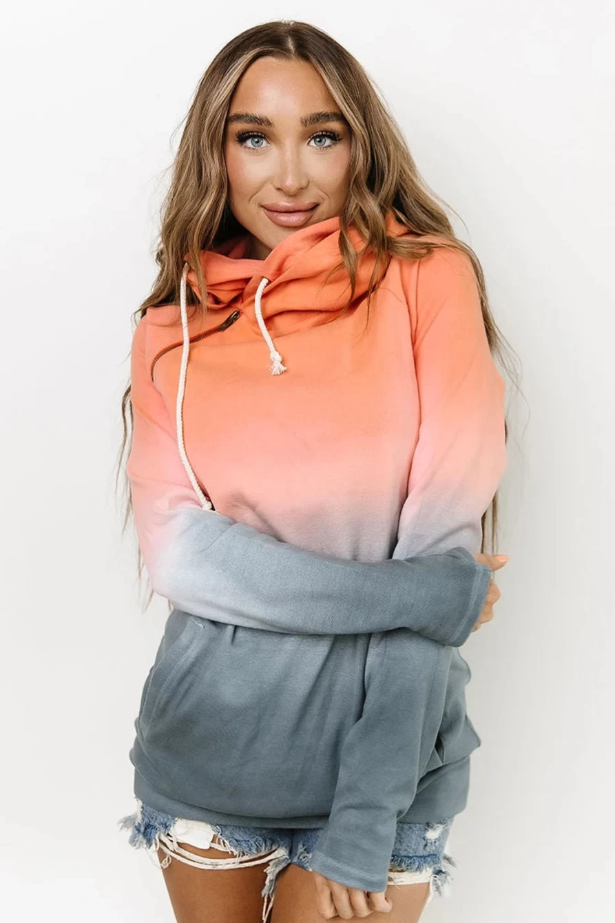 Shewin Women's Multicolor Gradient Thumbhole Hoodie with Pockets & Zipper