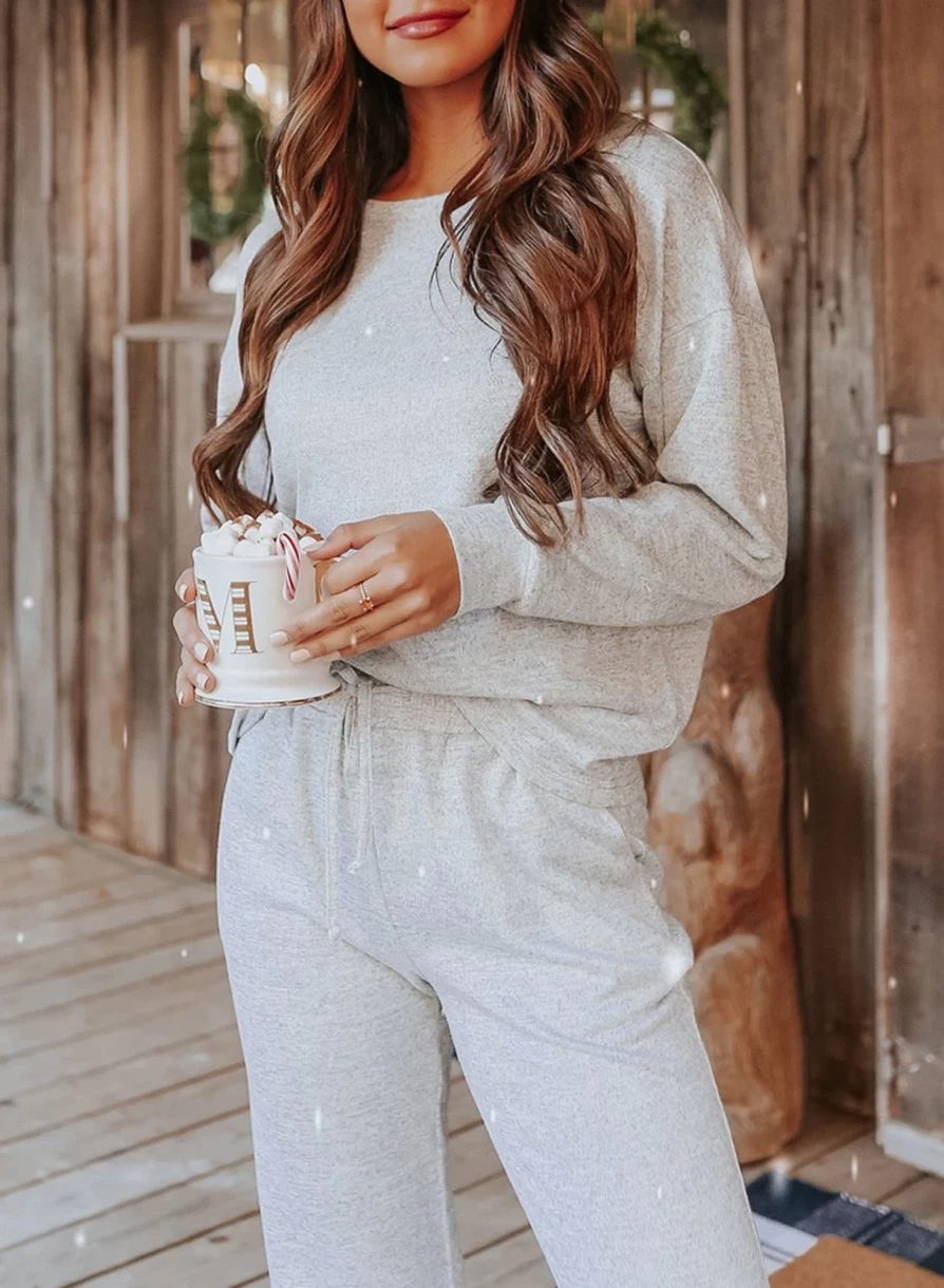 Women's Gray Long Sleeve Pullover & Jogger Pants Loungewear Set by Shewin