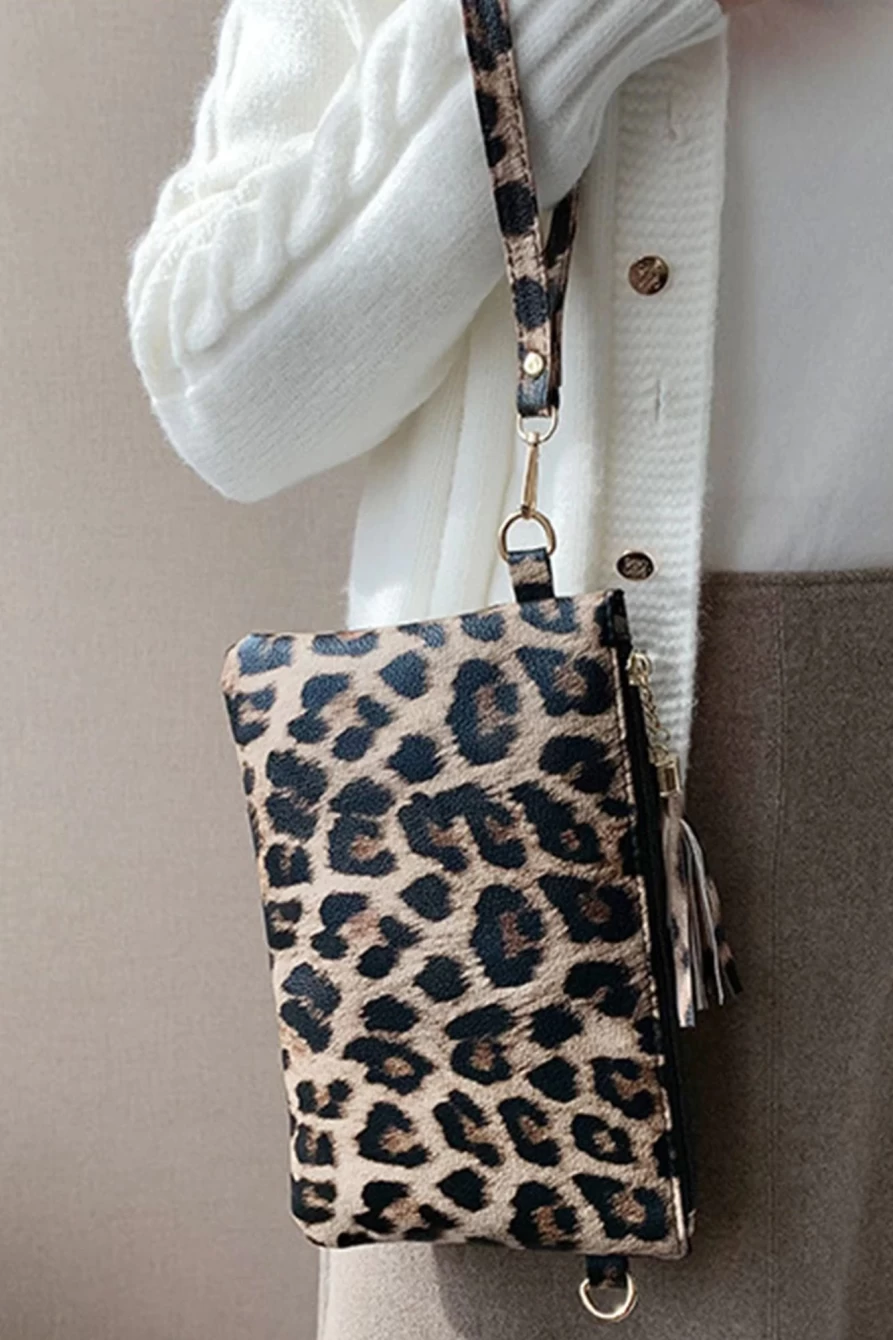 Shewin Women's Chestnut Leopard Print Zippered Wristlet Wallet