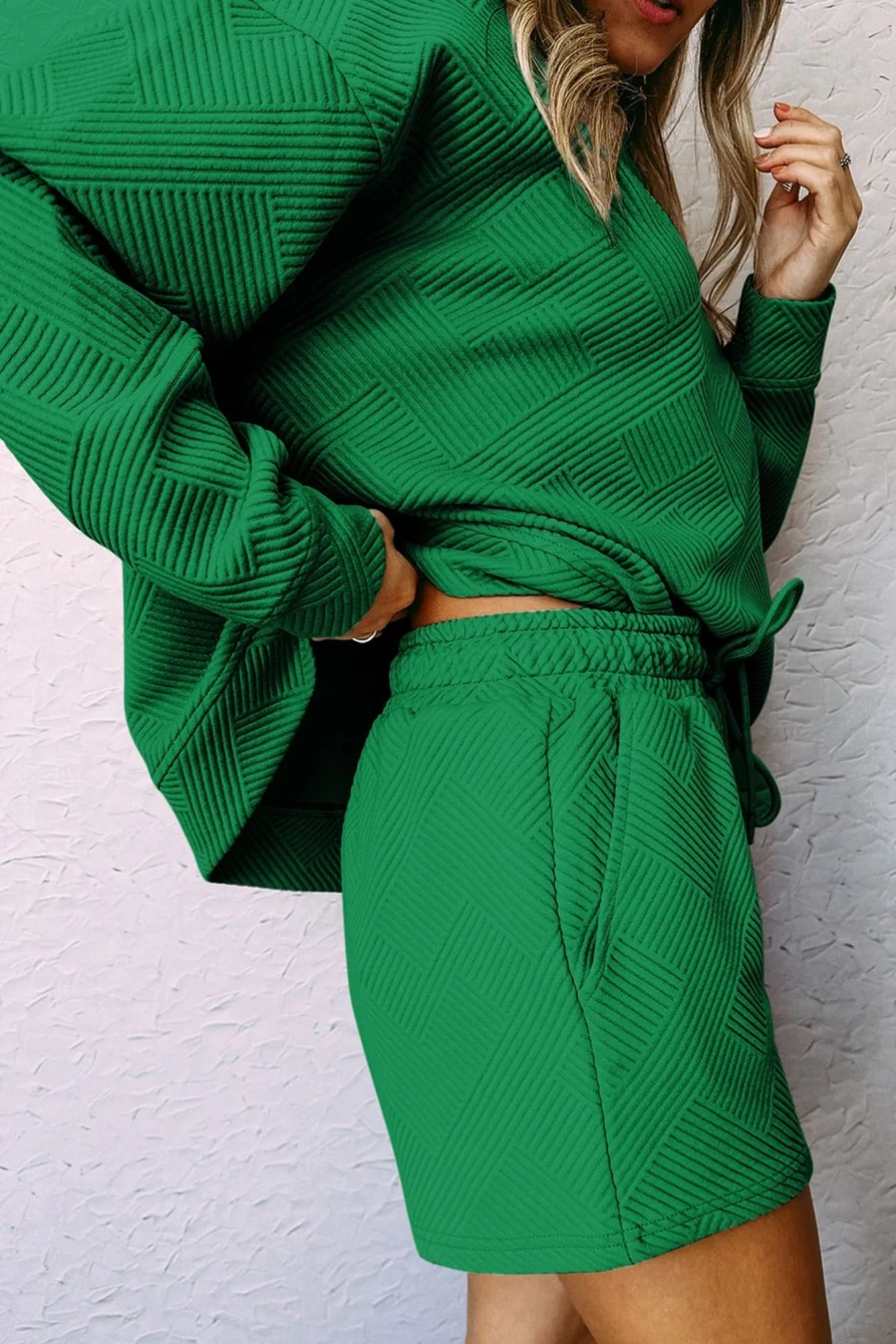 "SheWin Women's Green Textured Long Sleeve Top & Drawstring Shorts Co-ord Set"