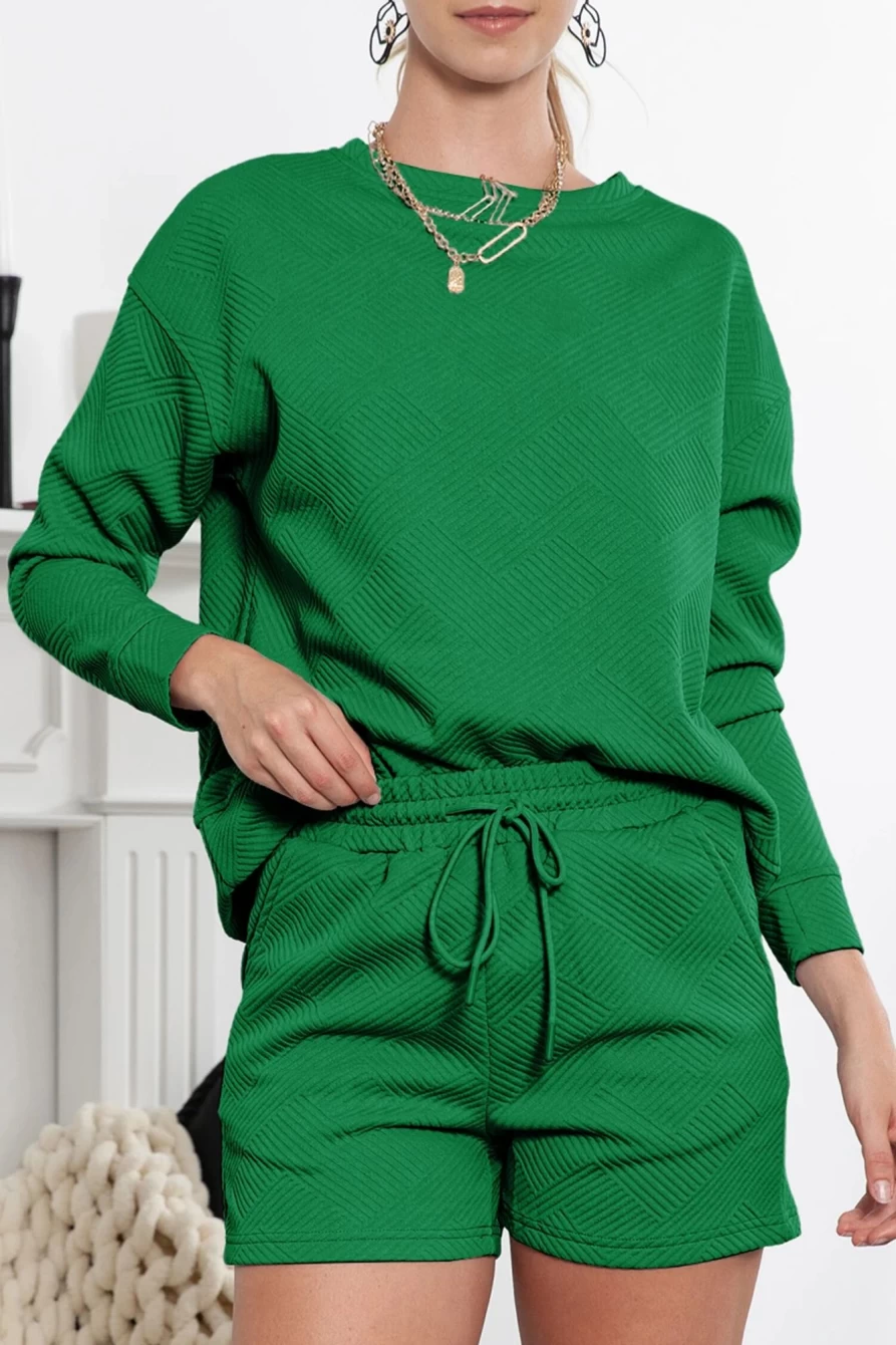 "SheWin Women's Green Textured Long Sleeve Top & Drawstring Shorts Co-ord Set"