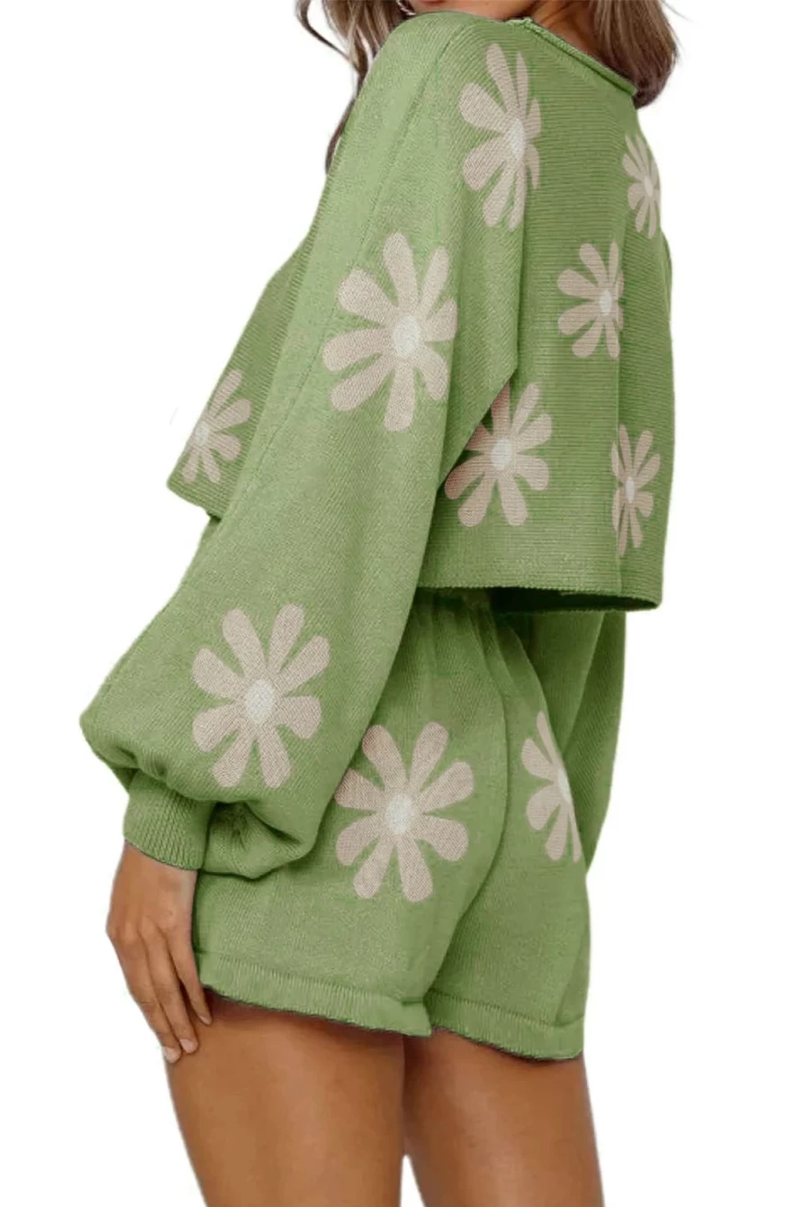Shewin Women's Green Floral Print Knitted Top & Drawstring Shorts Two-Piece Set