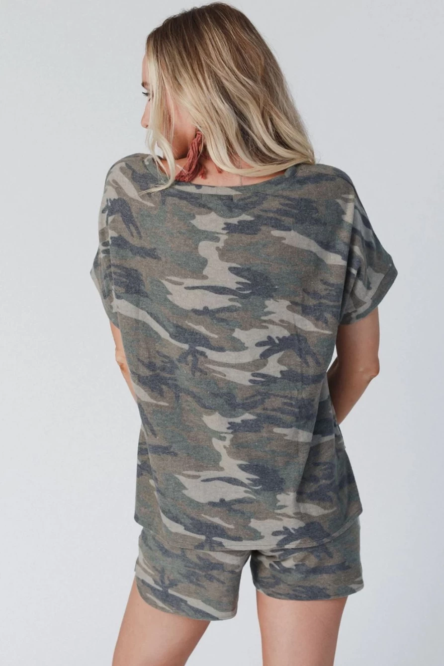 Shewin Women's Green Camo Print Loungewear Set - Top & Drawstring Shorts