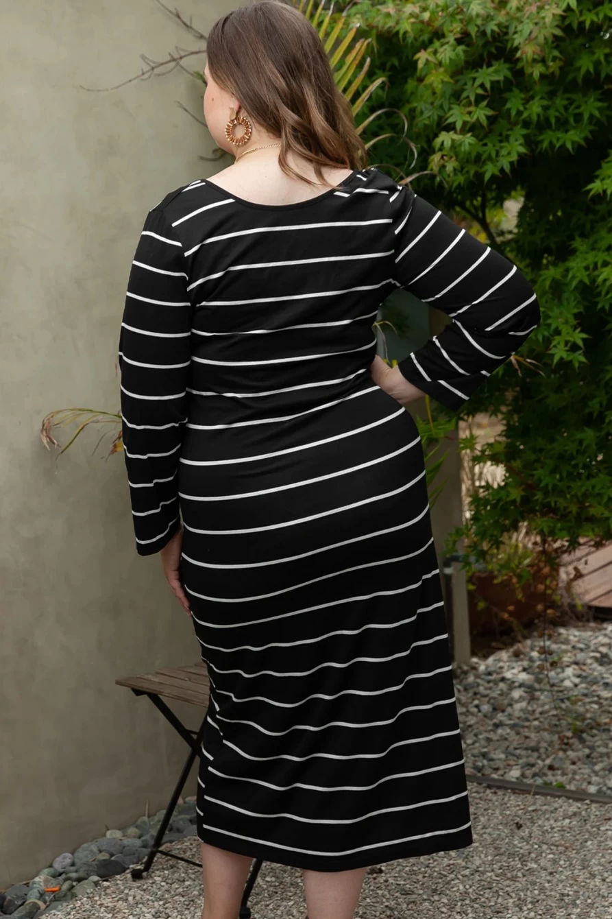 Shewin Women's Plus Size Black Striped Loose Fit Maxi Dress