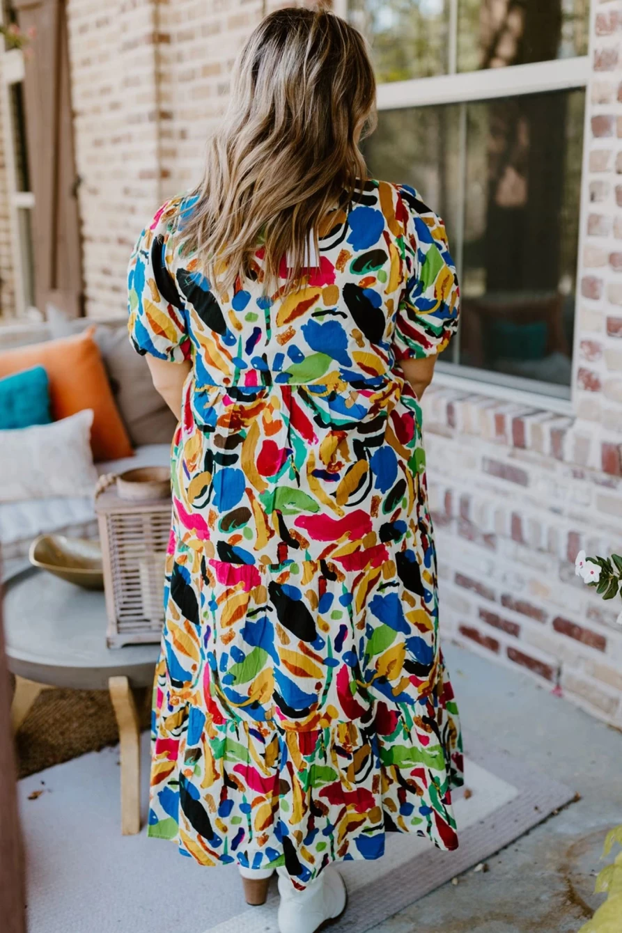 Shewin Women's Green Abstract Print Plus Size Dress with Bubble Sleeves & Notch Neck