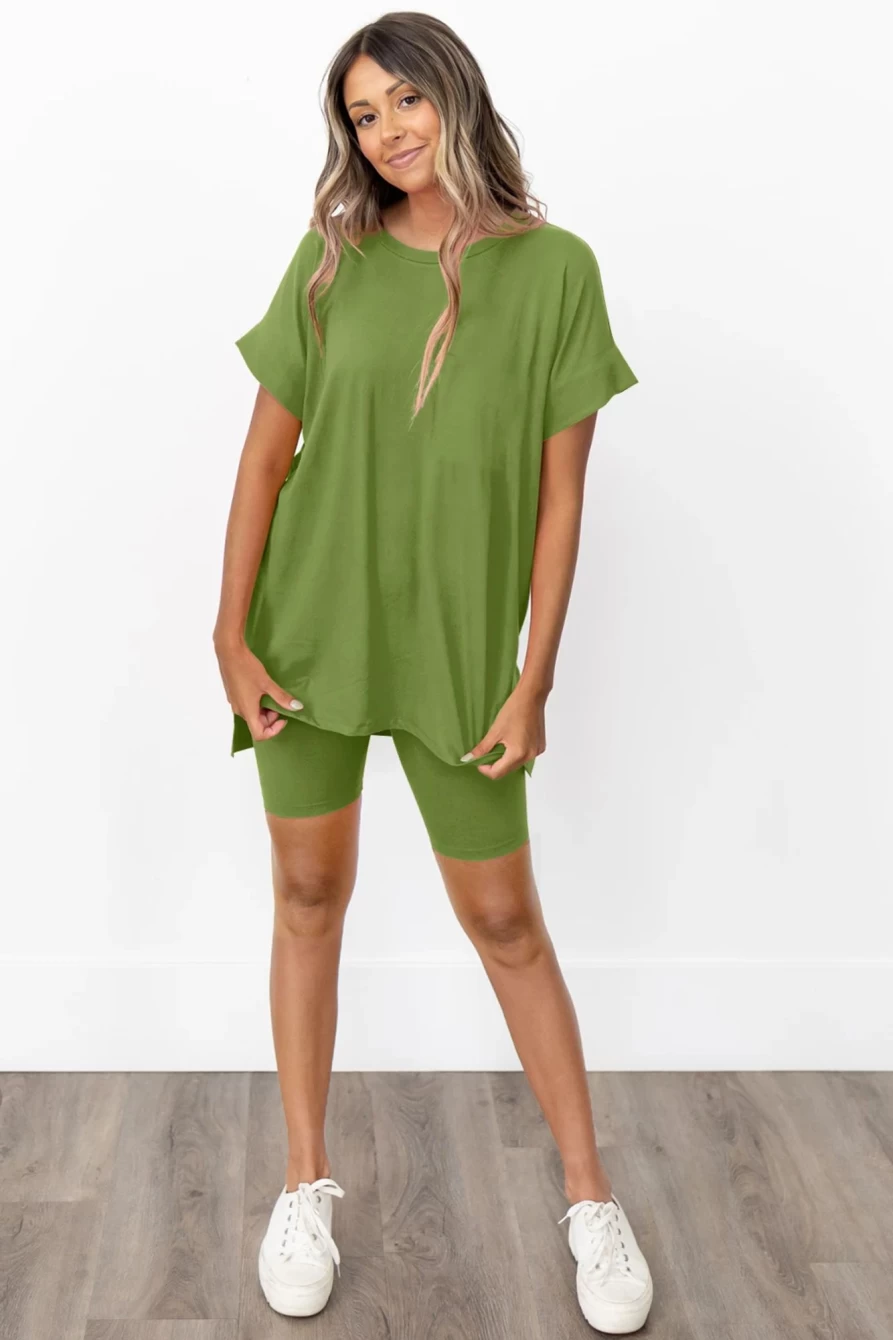 Shewin Women's Spinach Green Solid Split Hem Tunic Tee and Tight Shorts Set