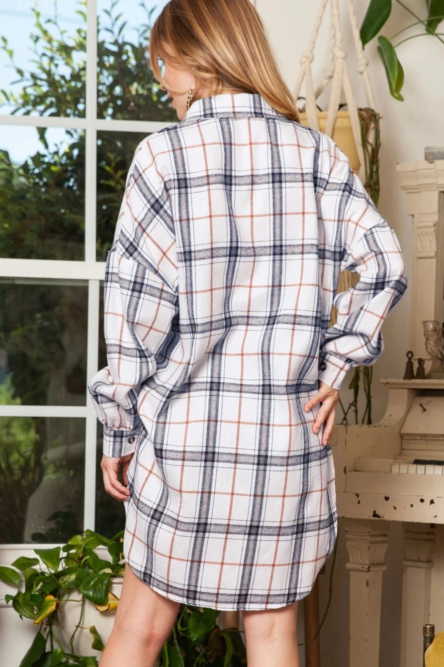 Shewin Women's White Plaid Oversized Shacket with Bishop Sleeves and Side Slits