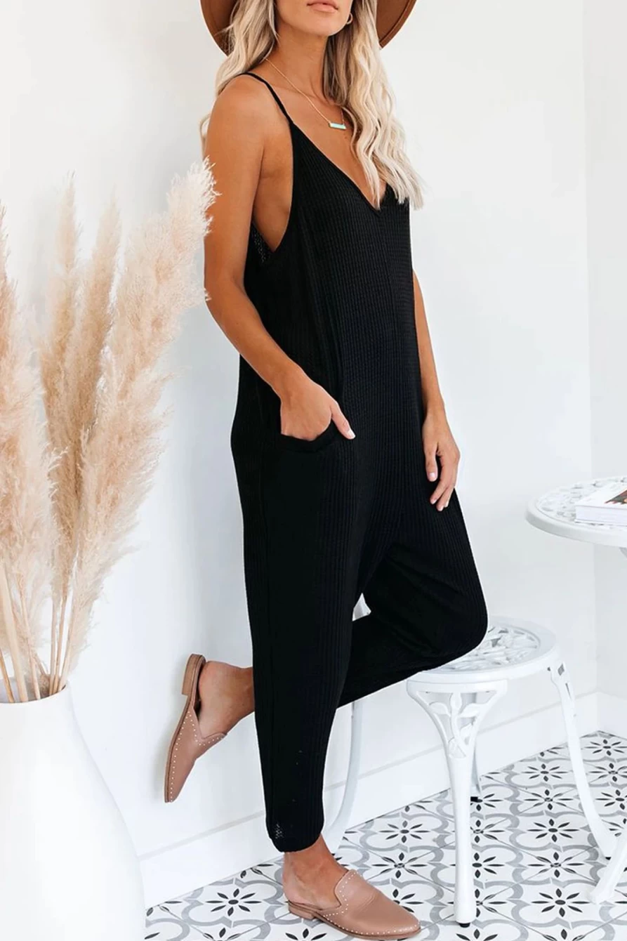Shewin Women's Black Textured Sleeveless V-Neck Pocketed Casual Jumpsuit